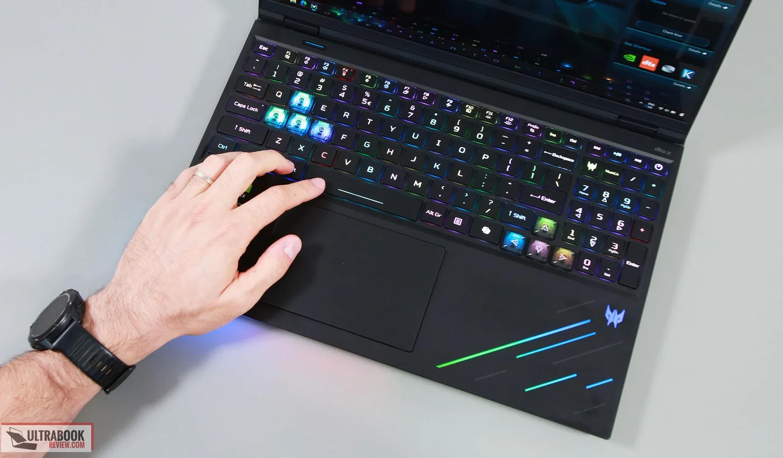 Acer Predator Helios 16 AI