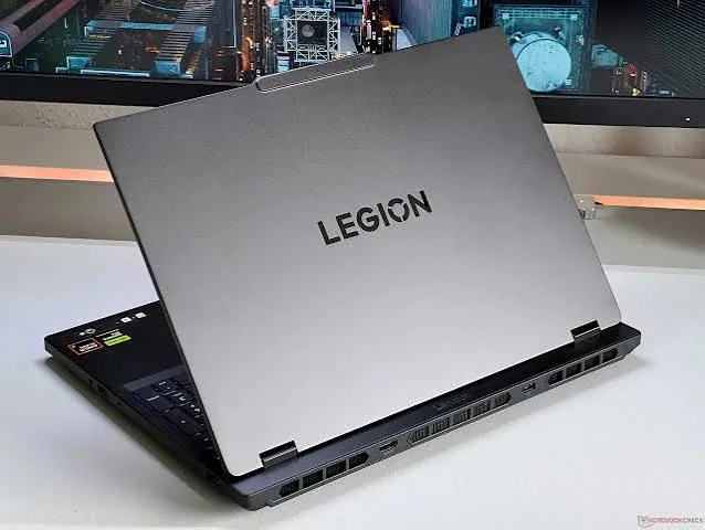 Lenovo Legion 5 15 (AMD)