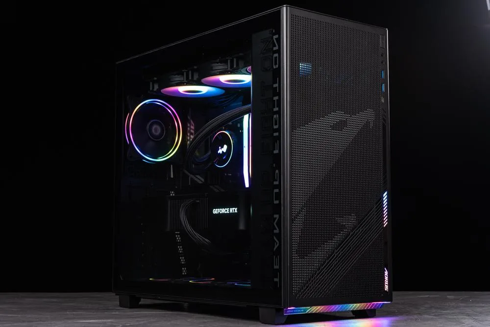 Gigabyte AORUS C400 Glass