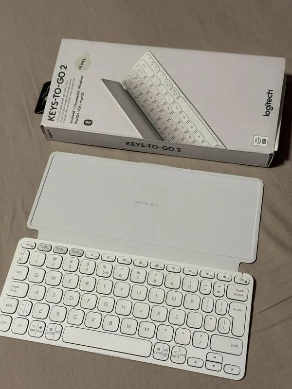Logitech Keys-To-Go 2