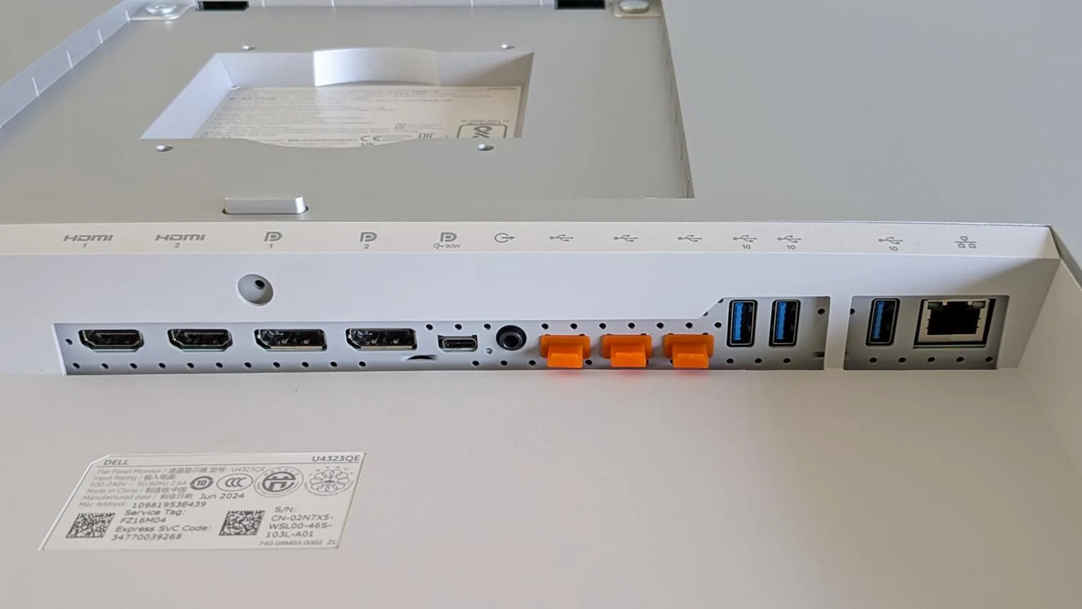 Dell UltraSharp 43 4K USB-C Hub Monitor U4323QE